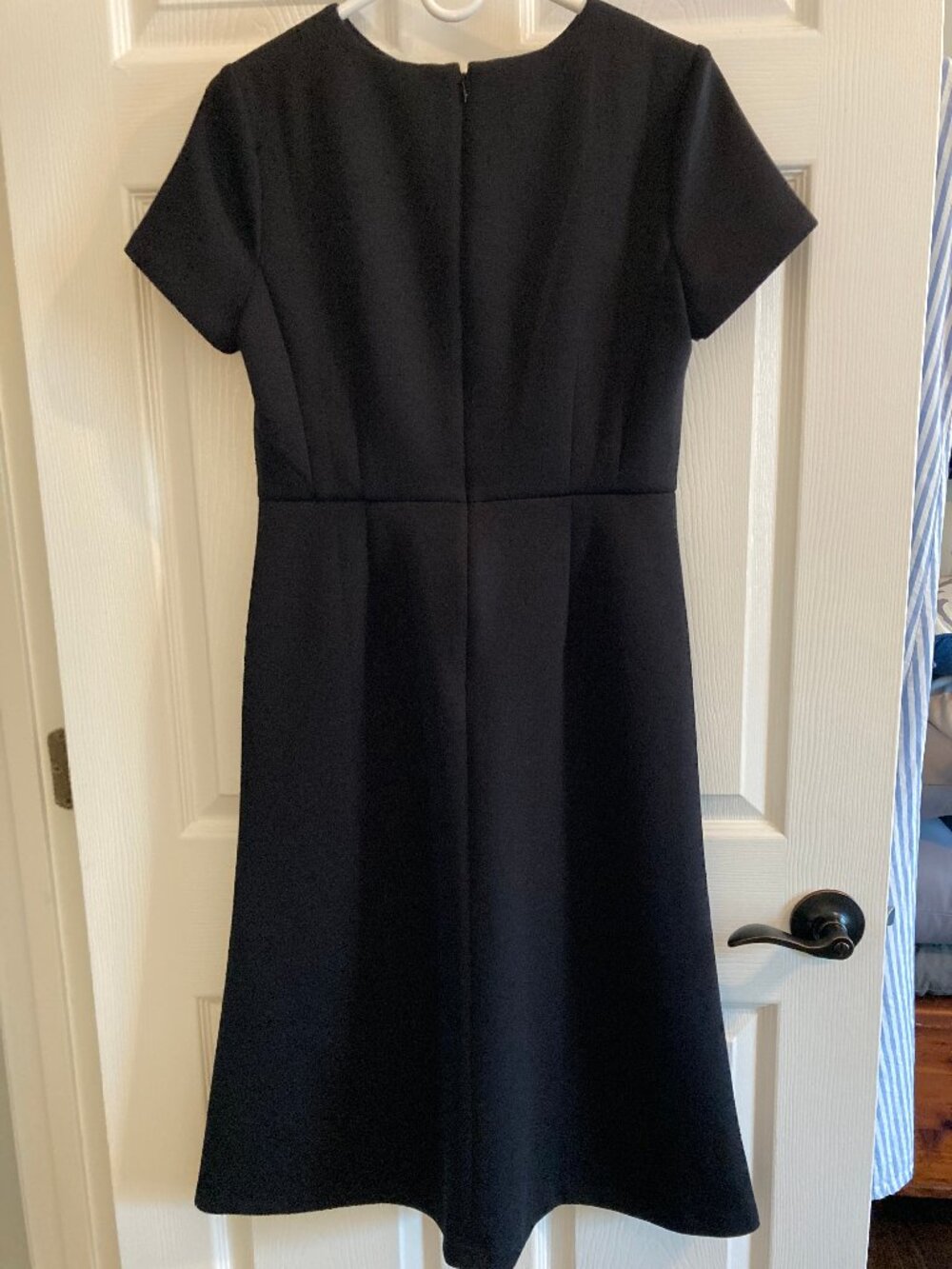 Ann Taylor The Midi Flare Dress in Double Knit Black Size 6 - Picture 6 of 10